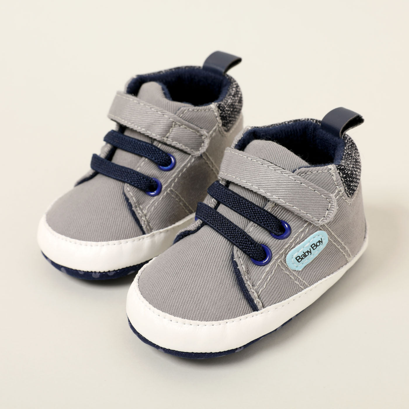 Chaussures de pré-marche avec détail de lettre pour bébé/enfant en bas âge